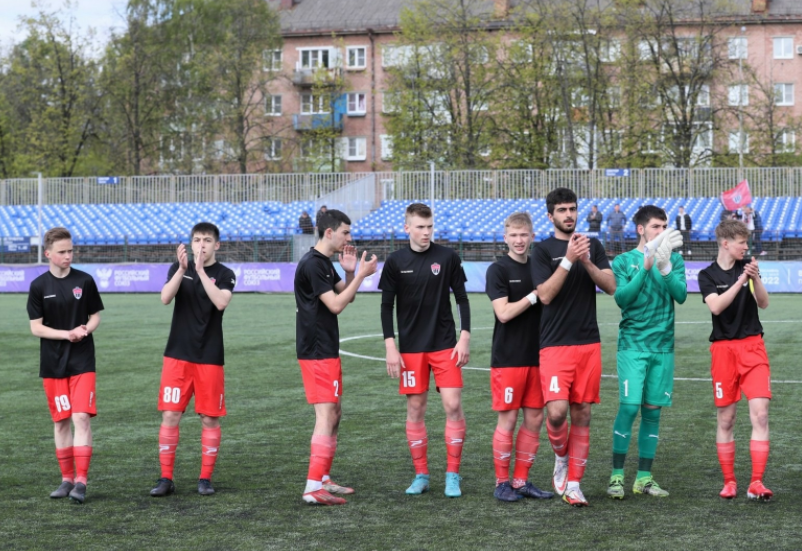 futbol_pervenstvo_sredi_sportshkol_yaroslavl_foto3.png 