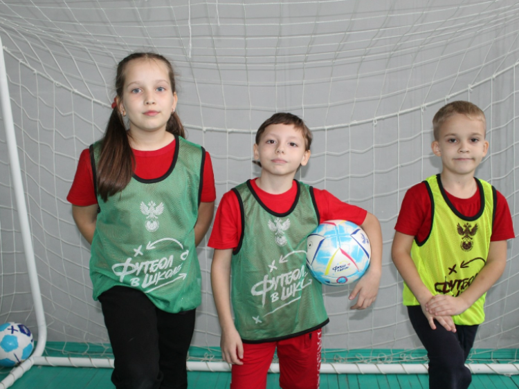 Футбол в школе - Пименов и Гасилин в Краснодарском крае - фото5