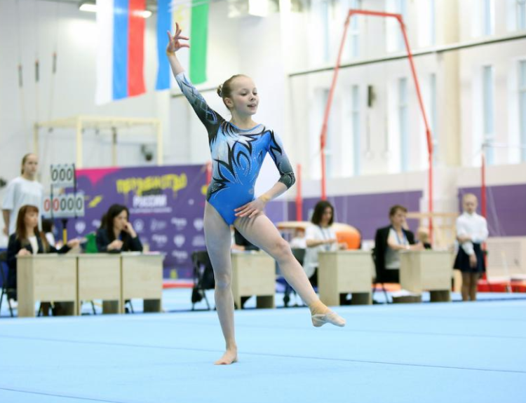 Спортивная гимнастика - Уфа юниоры 14-15 16-17 лет юниорки 13 14-15 лет - фото15