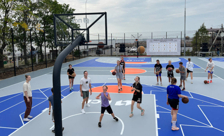 Уличный баскетбол - открытие Центра уличного баскетбола в Архангельске - фото5
