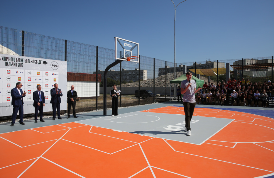 Уличный баскетбол - открытие Центра уличного баскетбол в Нальчике - фото1