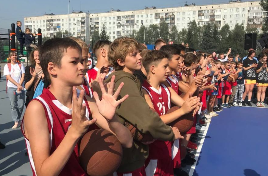 Уличный баскетбол - открытие Центра уличного баскетбола в Новокузнецке - фото5