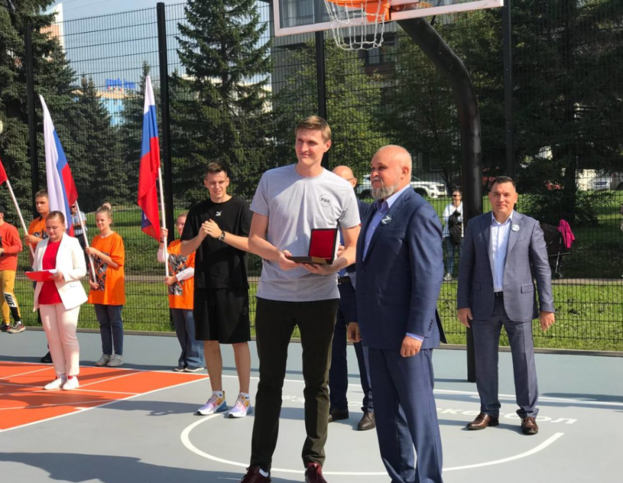 Уличный баскетбол - открытие Центра уличного баскетбола в Новокузнецке - фото6