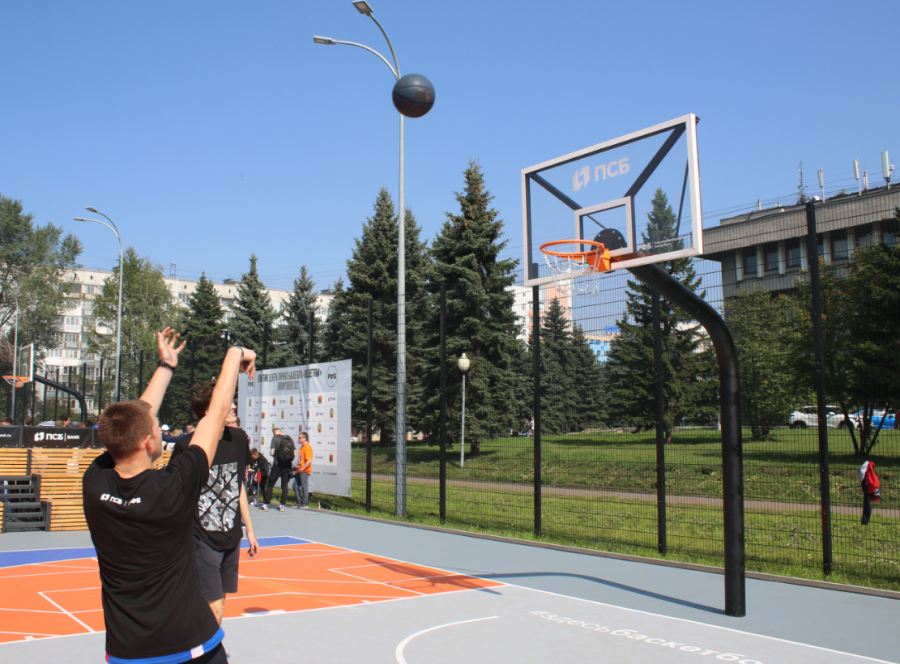 Уличный баскетбол - открытие Центра уличного баскетбола в Новокузнецке - фото7
